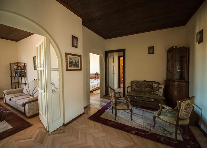Varna Main Street Classic Apartment